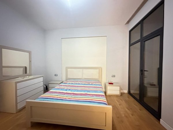 APARTAMENT 3+1+2 PER SHITJE, ASTIR PRANE HOTEL MARINAJ!!!