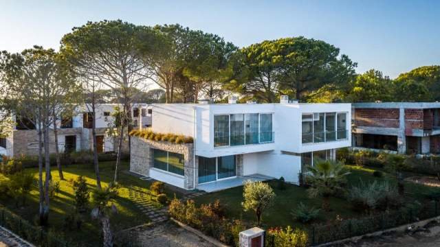 Gjiri Lalezit, ofert Vile ne plazh 2 Katshe Kati 2, 300 m² 380.000 Euro (san pietro)