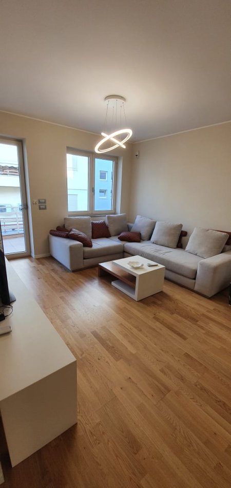 Tirane, jepet me qera apartament 2+1+BLK 120 m² 750 Euro (kopshti zologjik)