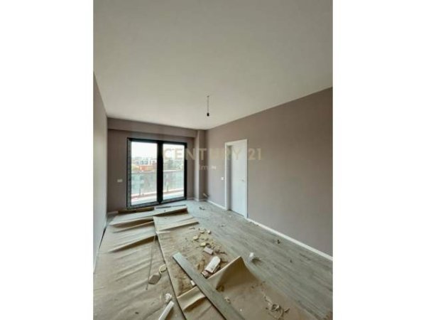 Tirane, jepet me qera apartament 2+1+BLK Kati 5, 124 m² 500 Euro (Rruga e Dibres)