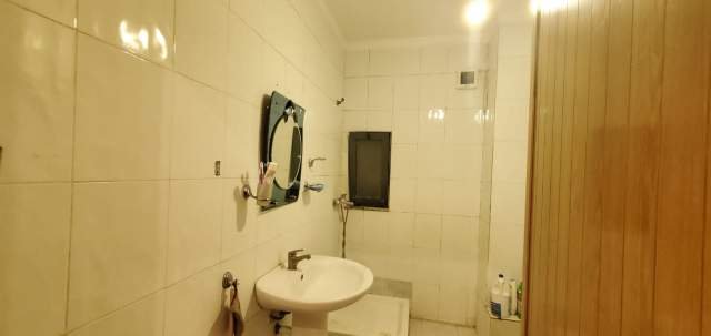 Tirane, shitet apartament 3+1+BLK Kati 3, 139 m² 148.000 Euro (irfan tomini)