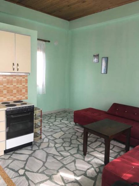 Jap me qera ambjent biznesi, 168 m² 3 kate - 300€/muaj -  Pogradec, I rent bussines premisess 168 m2 3 floor -300€ / month (Islam Dani street)