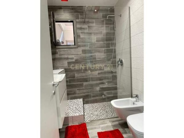 Tirane, jepet me qera apartament 2+1 Kati 4, 105 m² 550 Euro (|Rrruga e Dibres)