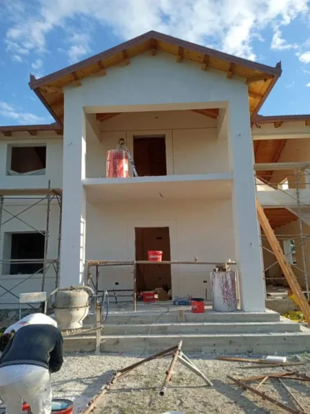 Tirane, bejme punime ndertimi