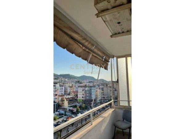 Tirane, jepet me qera apartament 1+1 Kati 9, 74 m² 350 Euro (Komuna e parisit)