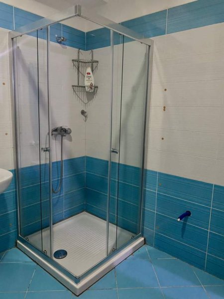 Tirane, jepet me qera apartament 1+1+BLK Kati 2, 76 m² 40.000 Leke (siri kodra)