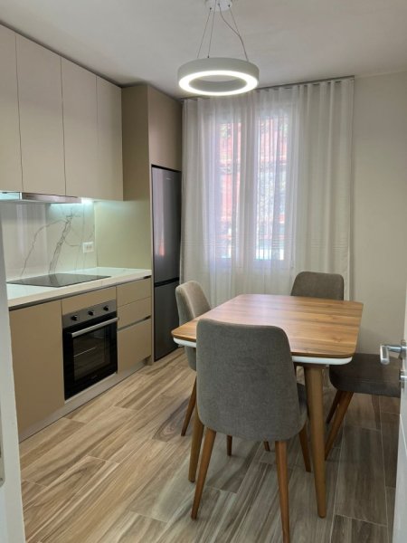 Apartament 1+1 Per Qira, 21 Dhjetori