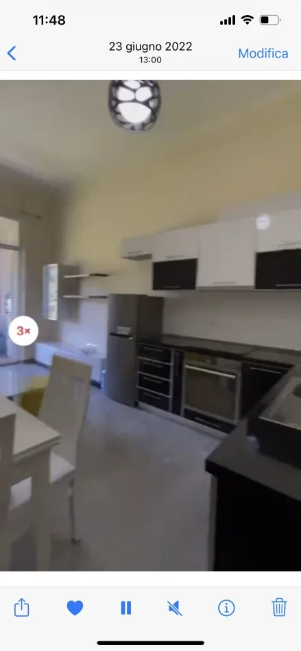 Shitet apartament 1+1 Gjiri lalzit,