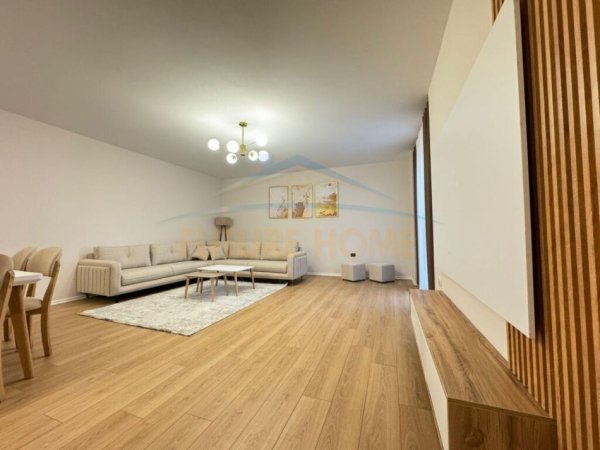 Shitet , Apartament 2+1 , Unaza e Re ,Tirane