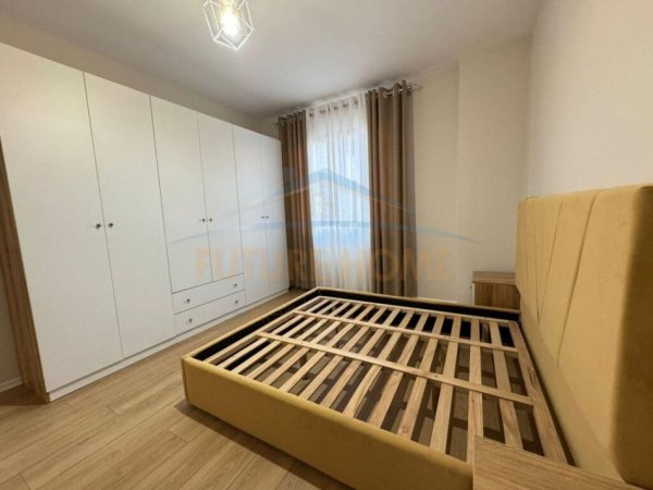 Shitet , Apartament 2+1 , Unaza e Re ,Tirane