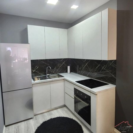 APARTAMENT 2+1 PER SHITJE NE FRESK