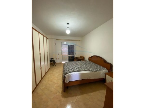 Qera, Apartament 1+1,Lungomare ,Vlore.RV39082