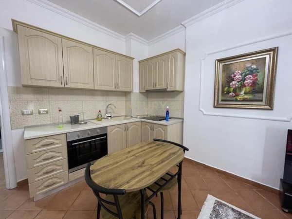 RR. PETI, JAPIM ME QIRA APARTAMENT 1+1