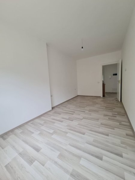 Apartament 1+1 ne shitje - Fresk