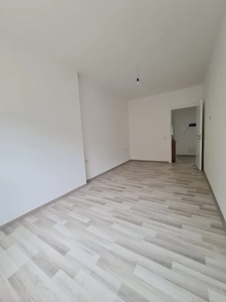 Apartament 1+1 ne shitje - Fresk