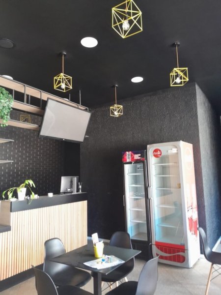 Fast Food-Lokal Me Qera Tek Fusha E Aviacionit (ID BL2128) Tirane