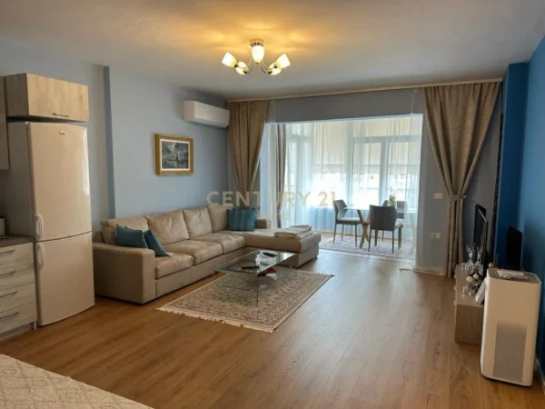 Apartament 1+1 për Qira në Rrugën e Kavajës