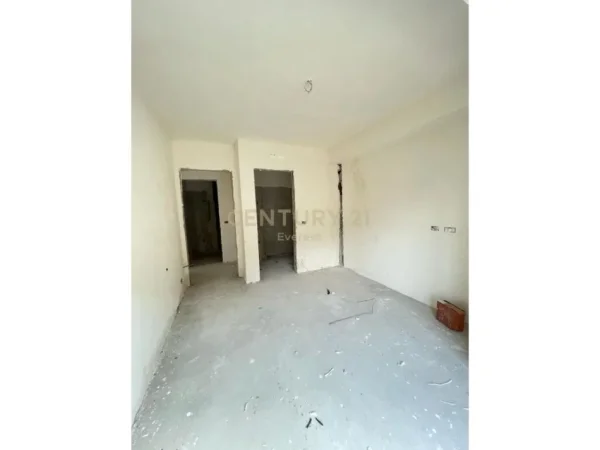 REZIDENCA KODRA E DIELLIT 2-ZGJATIMI APARTAMENT 2+1!!
 170 000 euro