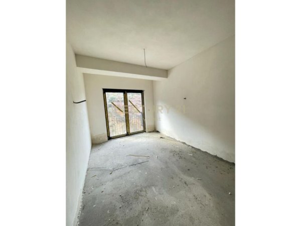 REZIDENCA KODRA E DIELLIT 2-ZGJATIMI APARTAMENT 2+1!!
 170 000 euro