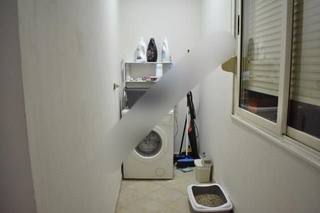 Japim me qera apartament 3+1 tek Rruga Fortuzi