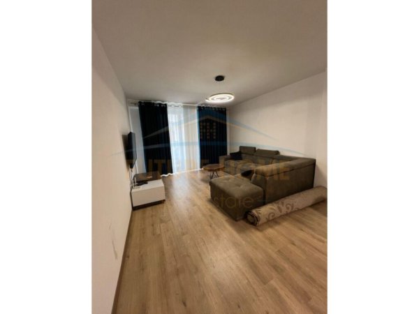 Qera, Apartament 2+1+2, Ish Fusha e Aviacionit, Tiranë
Cmimi 600euro