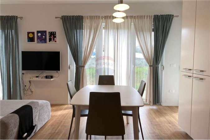 Apartament - Me Qira - Liqeni i Thatë, Shqipëri
Super apartament 2+1+ depo+ post parkimi me qira tek Liqeni i Thate!