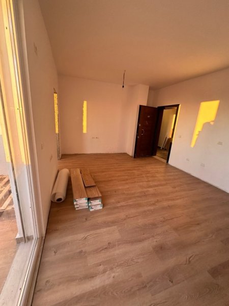 !! Shitet apartament 1+1+ verande NE Fresk, prane Murages, 81.900 EURO