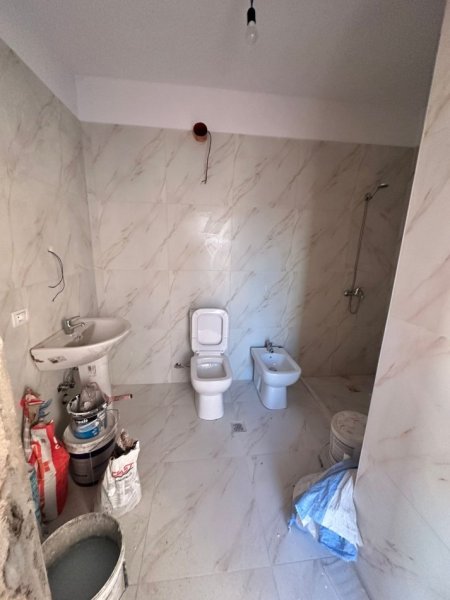 !! Shitet apartament 1+1+ verande NE Fresk, prane Murages, 81.900 EURO