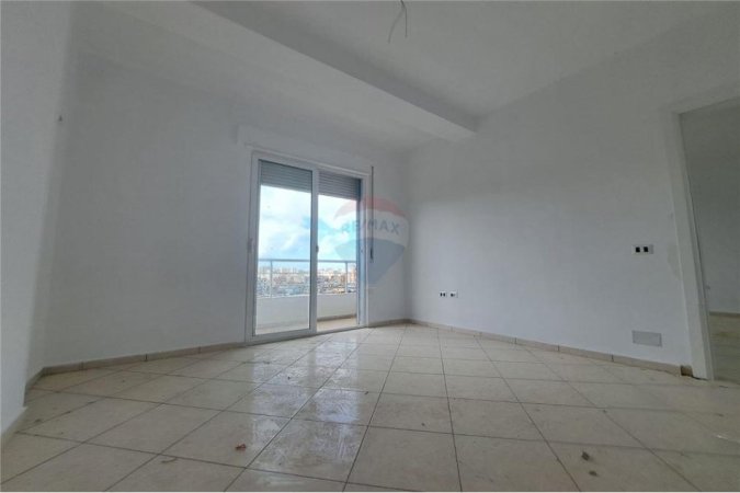 Apartament 2+1 ne shitje Rr Zenel Murra,Vlore