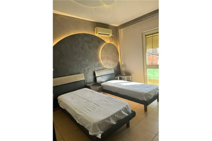 Jepet me qera Apartament 2+1+2 Rruga e Durrësit, Rruga "Mihal Duri", mbrapa Ministrise se Arsimit