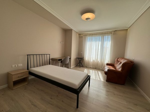 Apartament 2+1+2 Per Qira, Stadiumi Dinamo