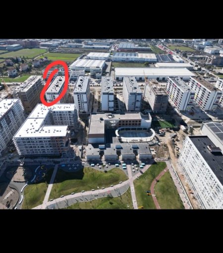 Apartament 3+1+2+post parkimi ne shitje tek univers city