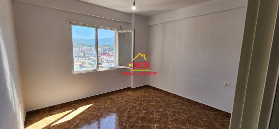 🆕🔥 SHITET APARTAMENT 2+1 PRANË KISHËS ORTODOKSE,VLORË.