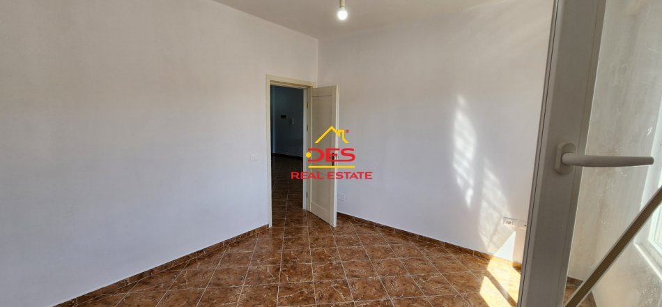 🆕🔥 SHITET APARTAMENT 2+1 PRANË KISHËS ORTODOKSE,VLORË.