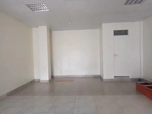 Dyqan Me Qera Tek Ish Fusha Aviacionit (ID BD21492) Tirane.