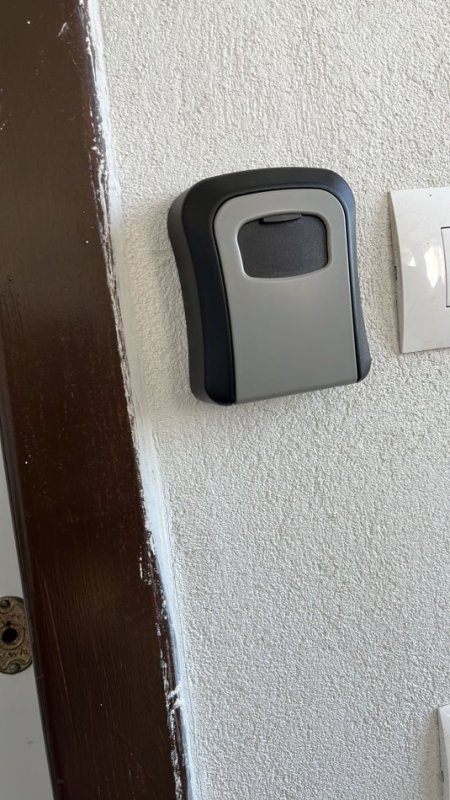 LOCK BOX për ÇELSAT METALIKE; Kod 4-shifra (Airbnb, Booking)