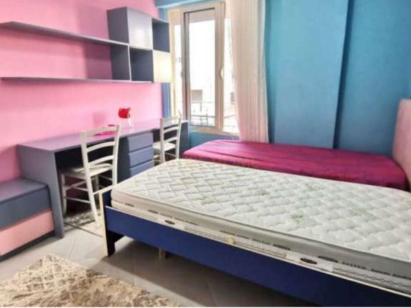 Apartament 2+1 për Qira në Rrugën e Dajtit, Tiranë.