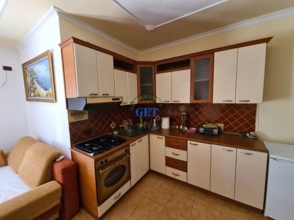 Jepet me qira Apartament me pamje deti 1+1 në Plazh Iliria, Durres