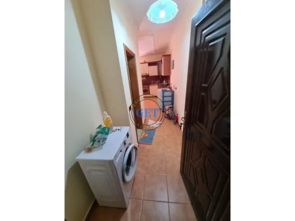 Jepet me qira Apartament me pamje deti 1+1 në Plazh Iliria, Durres