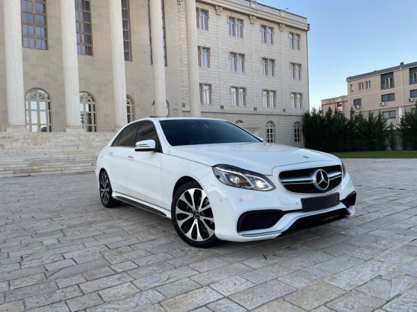 Mercedes Benz E Class Motorr 220 Naft