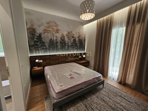 Tek Kopeshti Botanik, Jepet Me Qira Apartament 2+1 Super Luksoz!!!