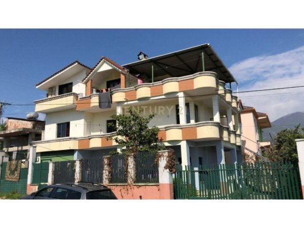 Vile per shitje në Babrru, Tiranë - 250000€ | 290.30 m²