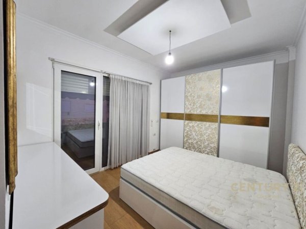 Jepet me qira apartament 2+1+2 ne Misto Mame !