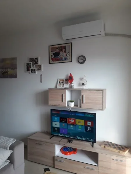 JEPET ME QERA APARTAMENT 2+1 400 EURO FRESK