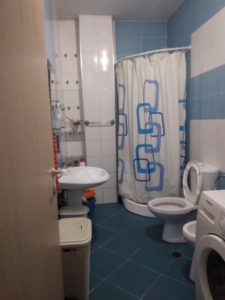 Jepet me qera apartament 1+1