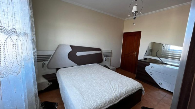 Qera, Apartament 2+1, Fresk, Tiranë