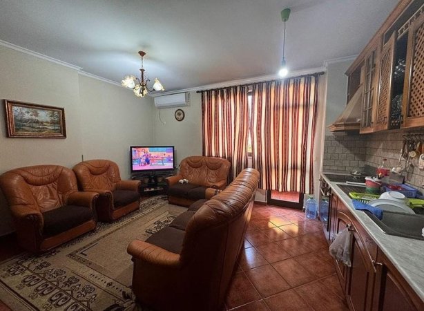 Apartament ne shitje 2+1 (ish fusha aviazionit)