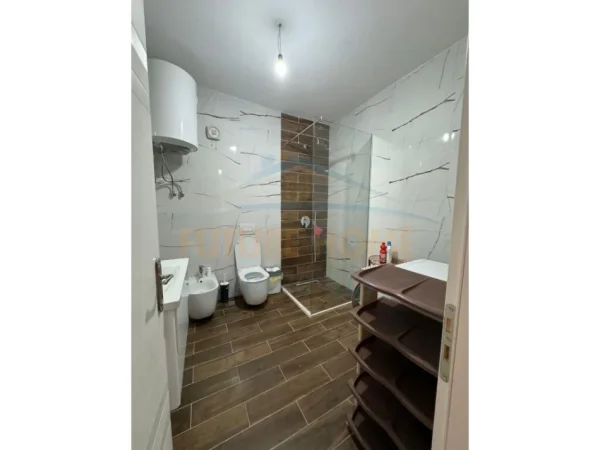 Qera, Apartament 2+1 , Fusha e Aviacionit