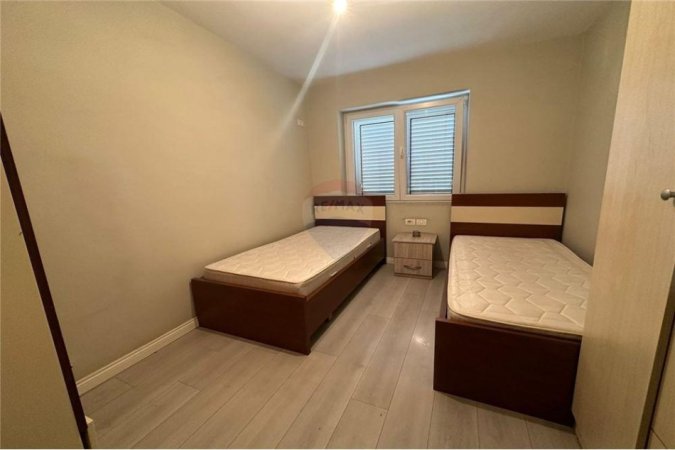 Jepet apartament 2+1 ne Pazar te ri