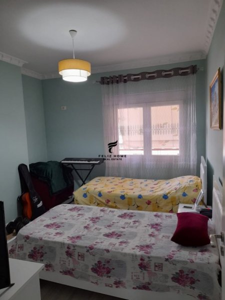 SHITET APARTAMENT,KOMUNA E PARISIT,215.000 EURO.